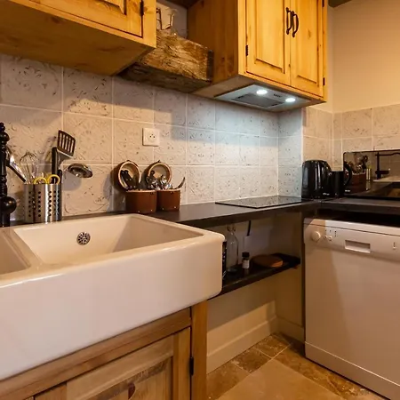 Le Secret De La Taverne - Netflix/wifi - Chasse Aux Tresor A L'interieur Lejlighed