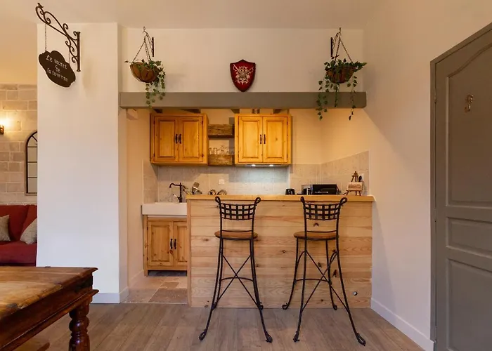 Appartement Le Secret De La Taverne - Netflix/wifi - Chasse Aux Tresor A L'interieur