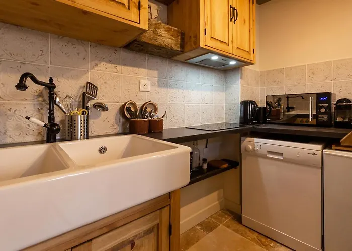 Le Secret De La Taverne - Netflix/wifi - Chasse Aux Tresor A L'interieur Appartement